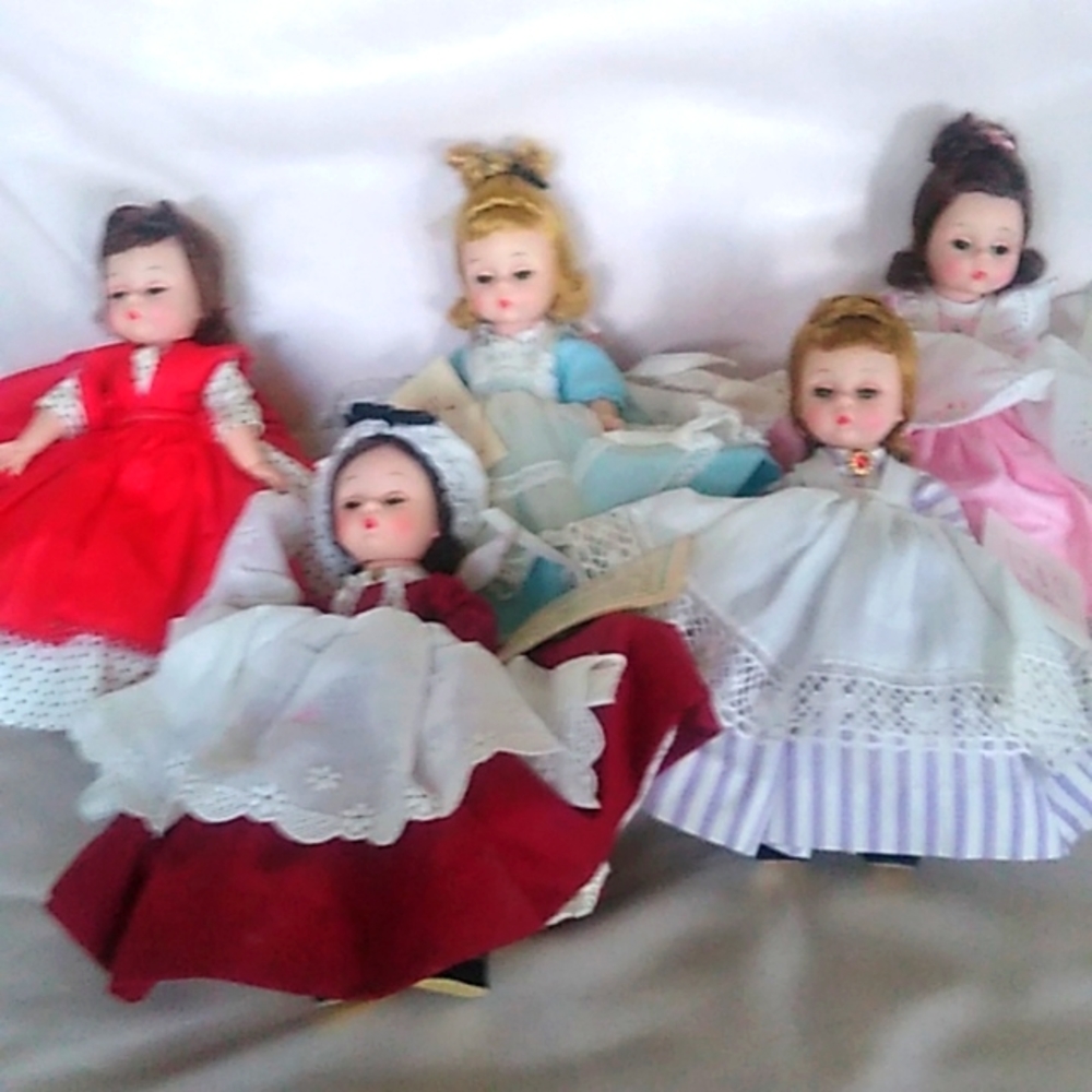 Madame Alexander 5 Dolls